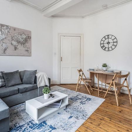 Central City Centre 2 Bedroom Flat - Close To Haymarket Train Station. Edinburgh Ngoại thất bức ảnh