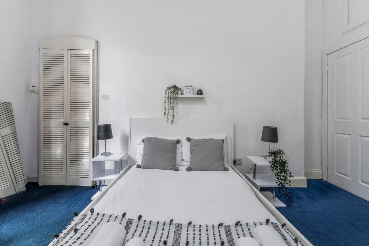 Central City Centre 2 Bedroom Flat - Close To Haymarket Train Station. Edinburgh Ngoại thất bức ảnh